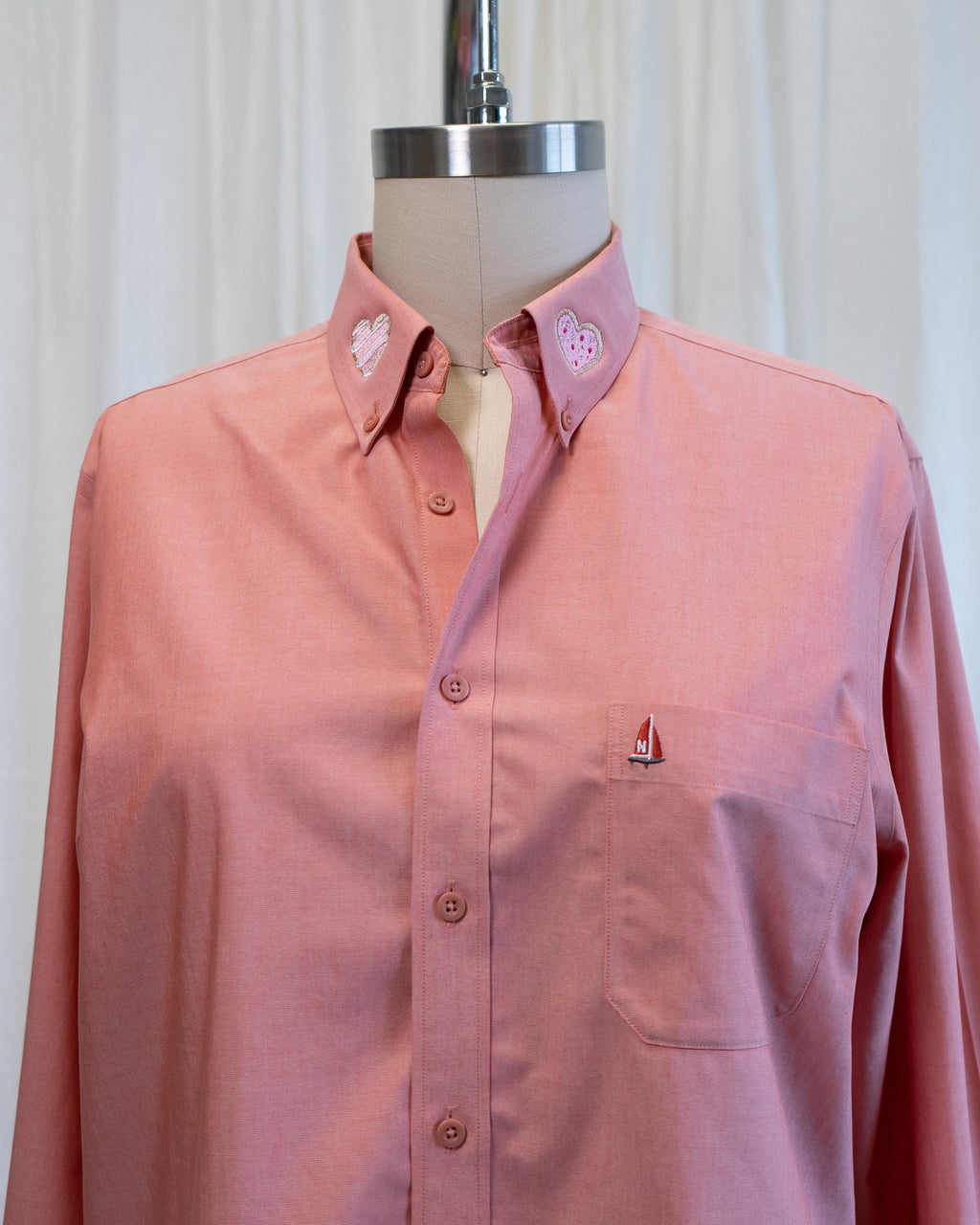 00s "Heart Cookies" Embroidered Nordstrom Red Button Down Shirt