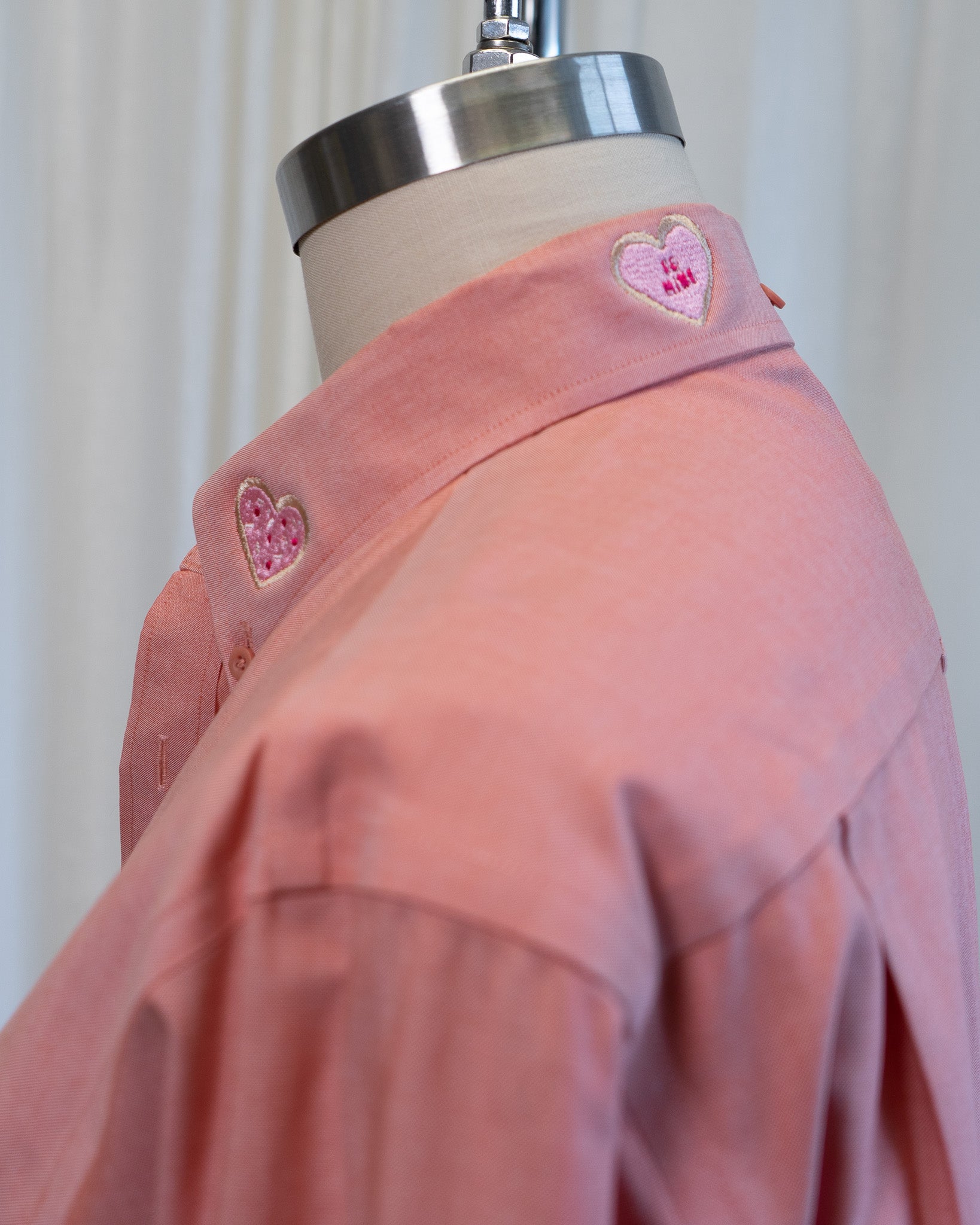 00s "Heart Cookies" Embroidered Nordstrom Red Button Down Shirt