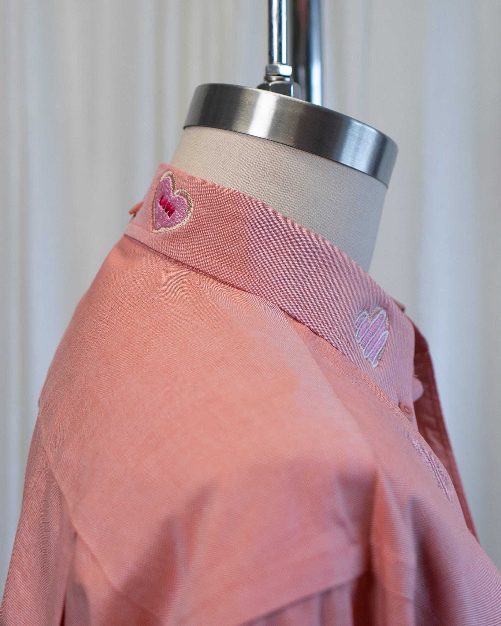 00s "Heart Cookies" Embroidered Nordstrom Red Button Down Shirt