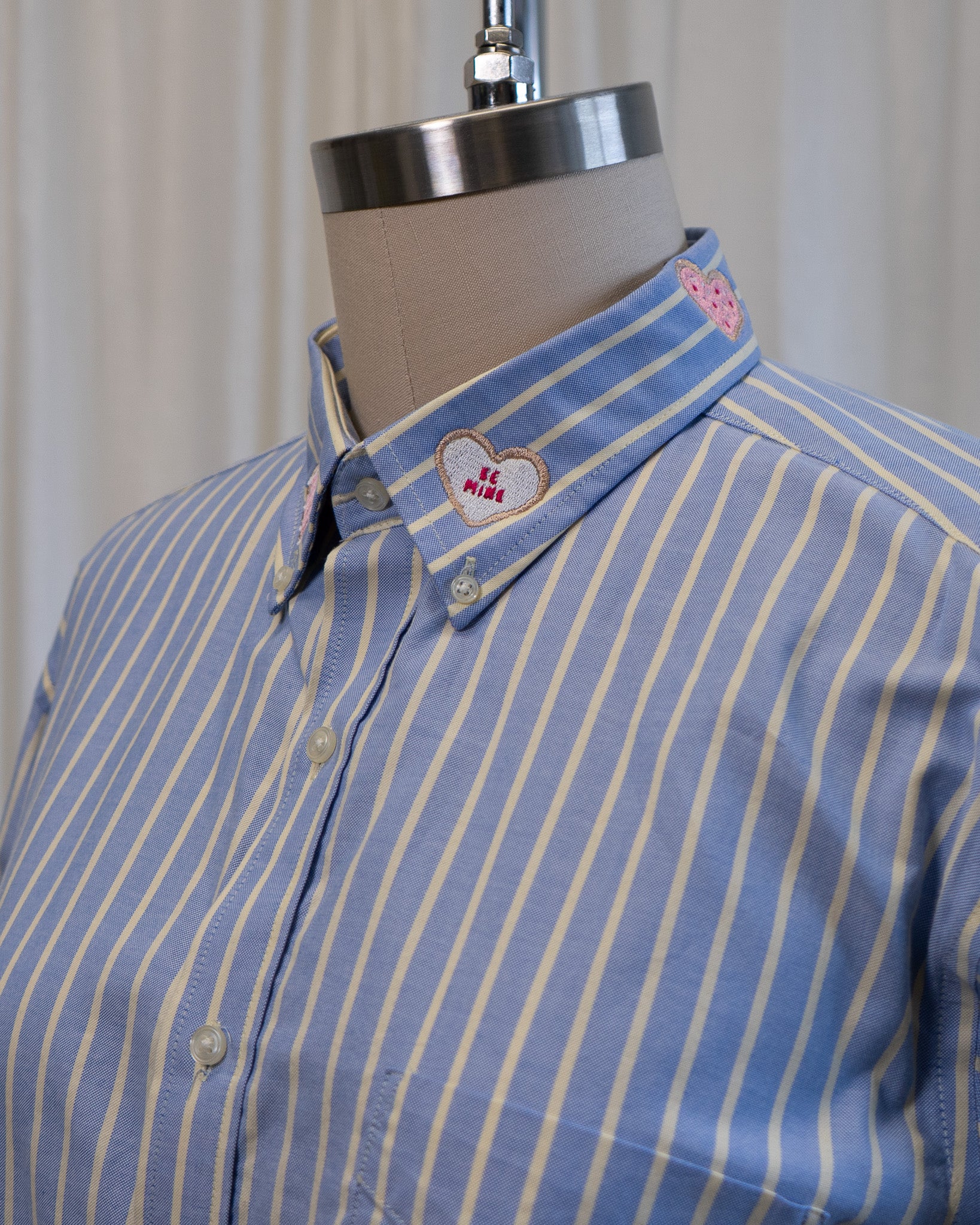 00s "Valentine Cookies" Embroidered Light Blue Striped Button Down Shirt