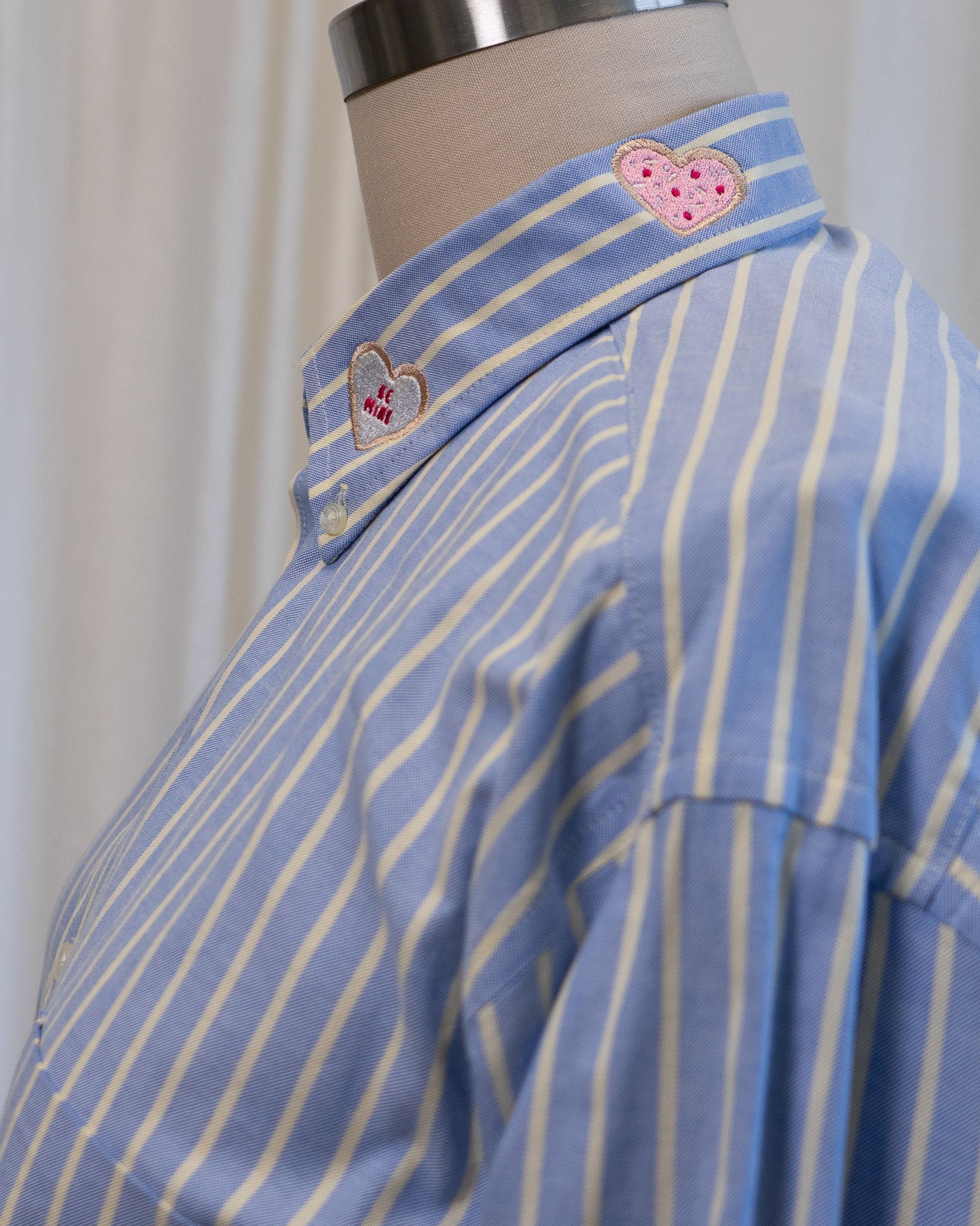 00s "Valentine Cookies" Embroidered Light Blue Striped Button Down Shirt