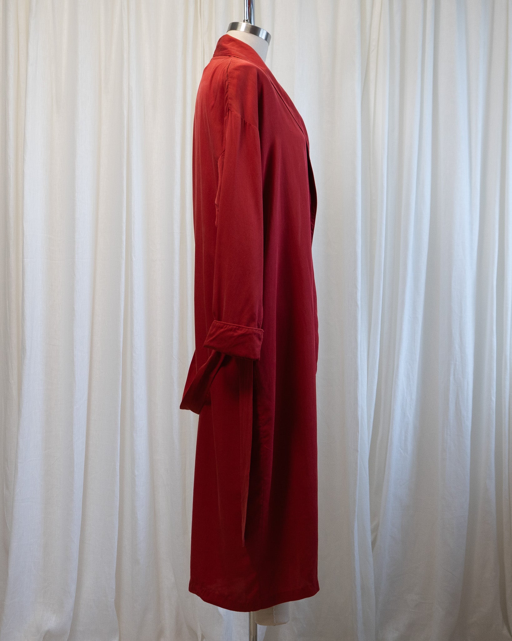 90s Victoria's Secret Red Pure Silk Shawl Collar & Cuffed Robe