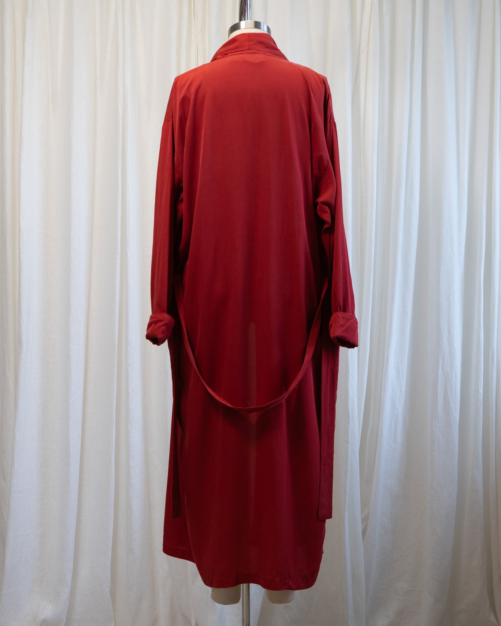 90s Victoria's Secret Red Pure Silk Shawl Collar & Cuffed Robe