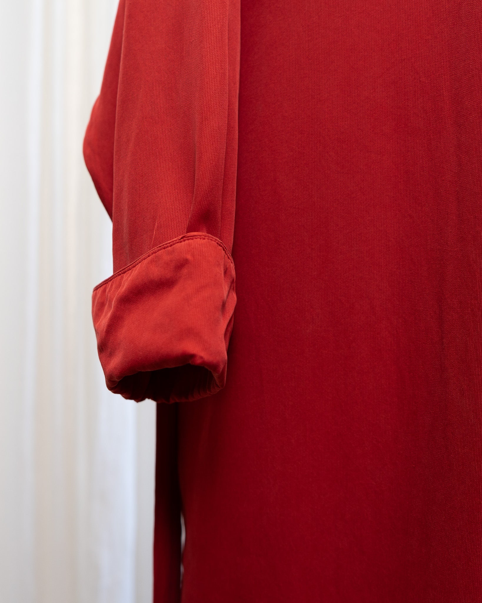 90s Victoria's Secret Red Pure Silk Shawl Collar & Cuffed Robe