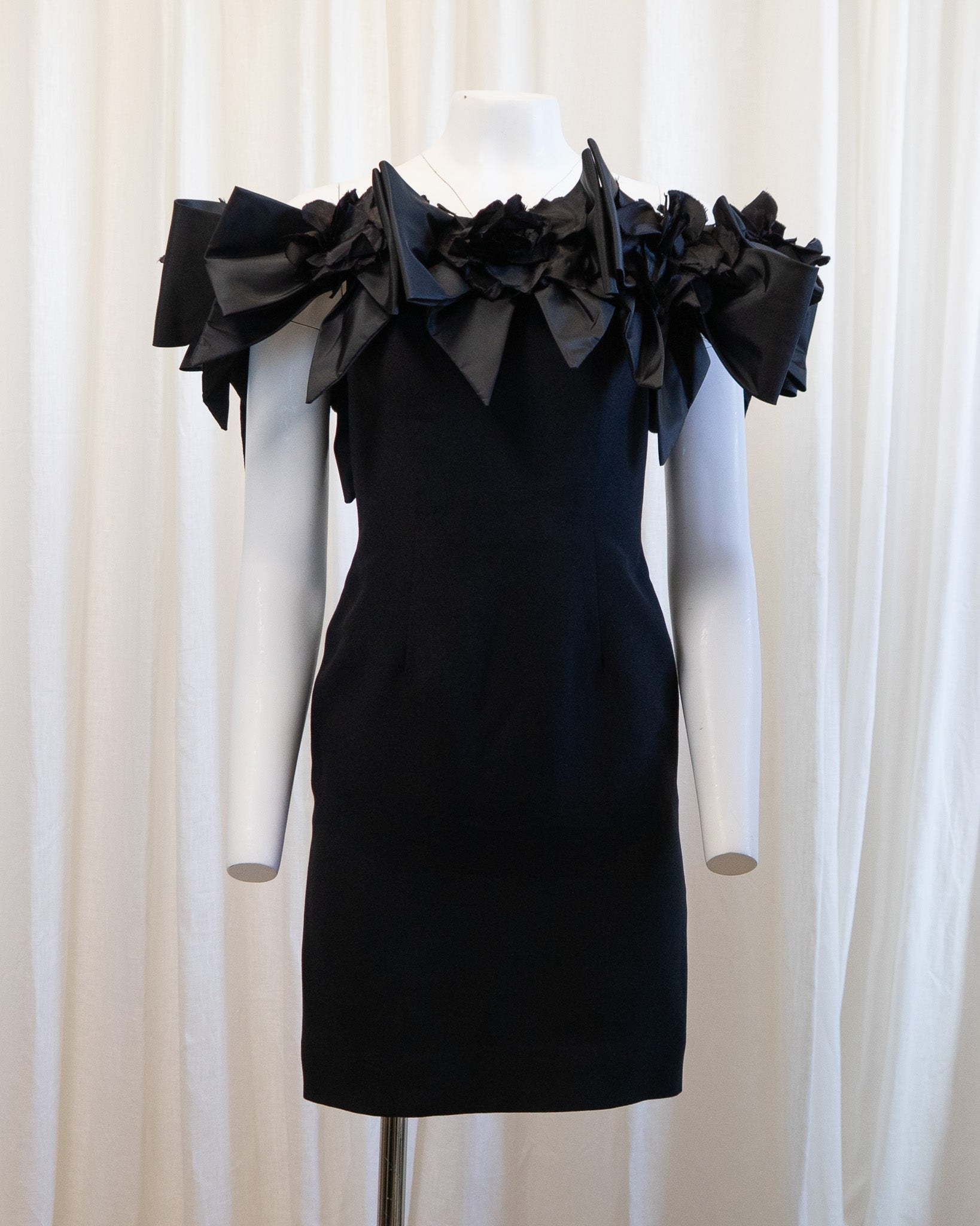 80s Victor Costa Bergdorf Goodman Black Roses & Bows Mini Dress