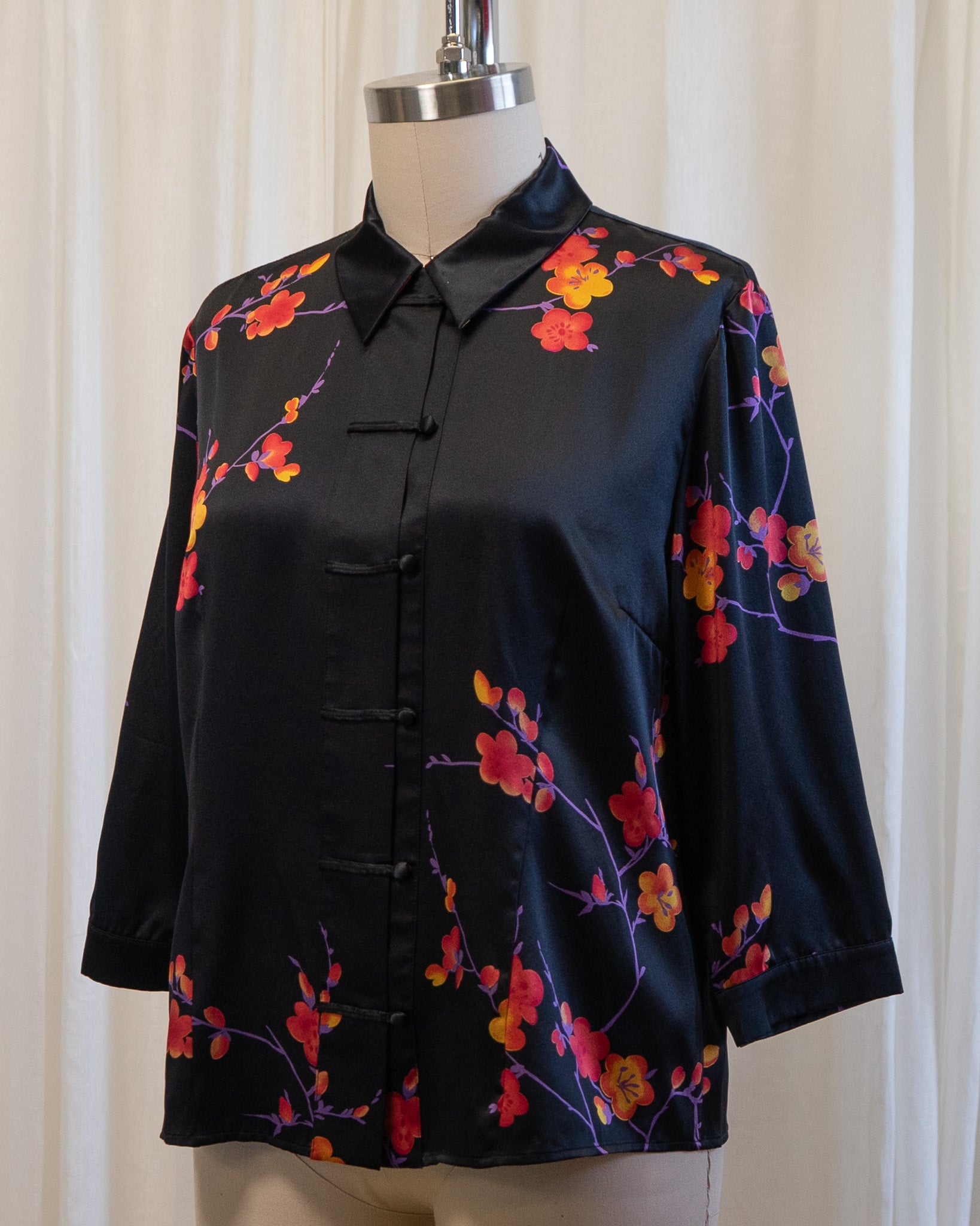 90s Carlisle Black Pure Silk Chinoiserie Floral Blouse