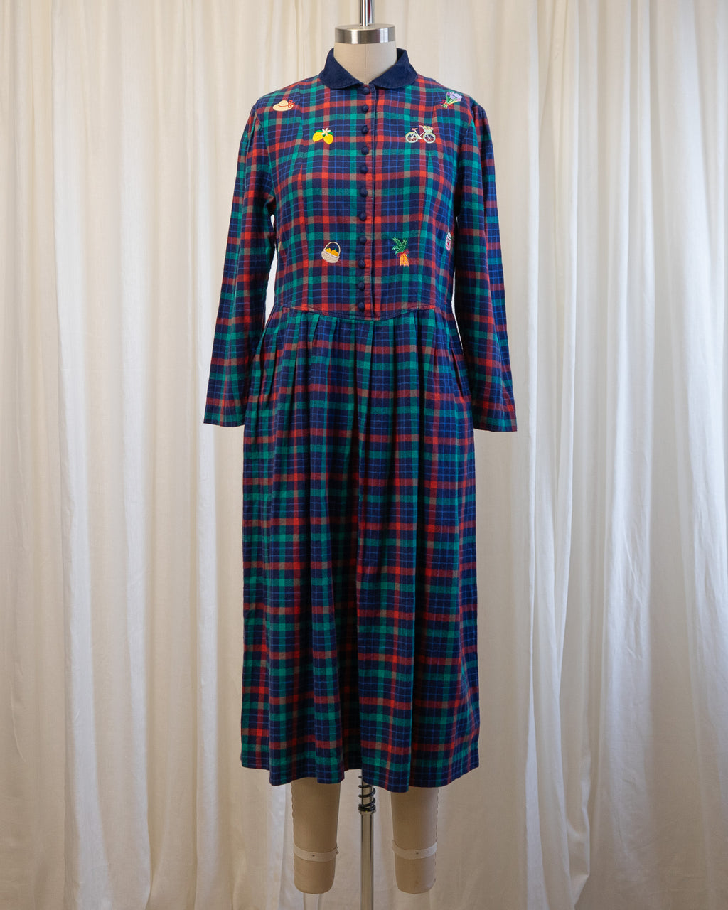 00s "Farmer's Market" Embroidered Eddie Bauer Plaid & Corduroy Dress