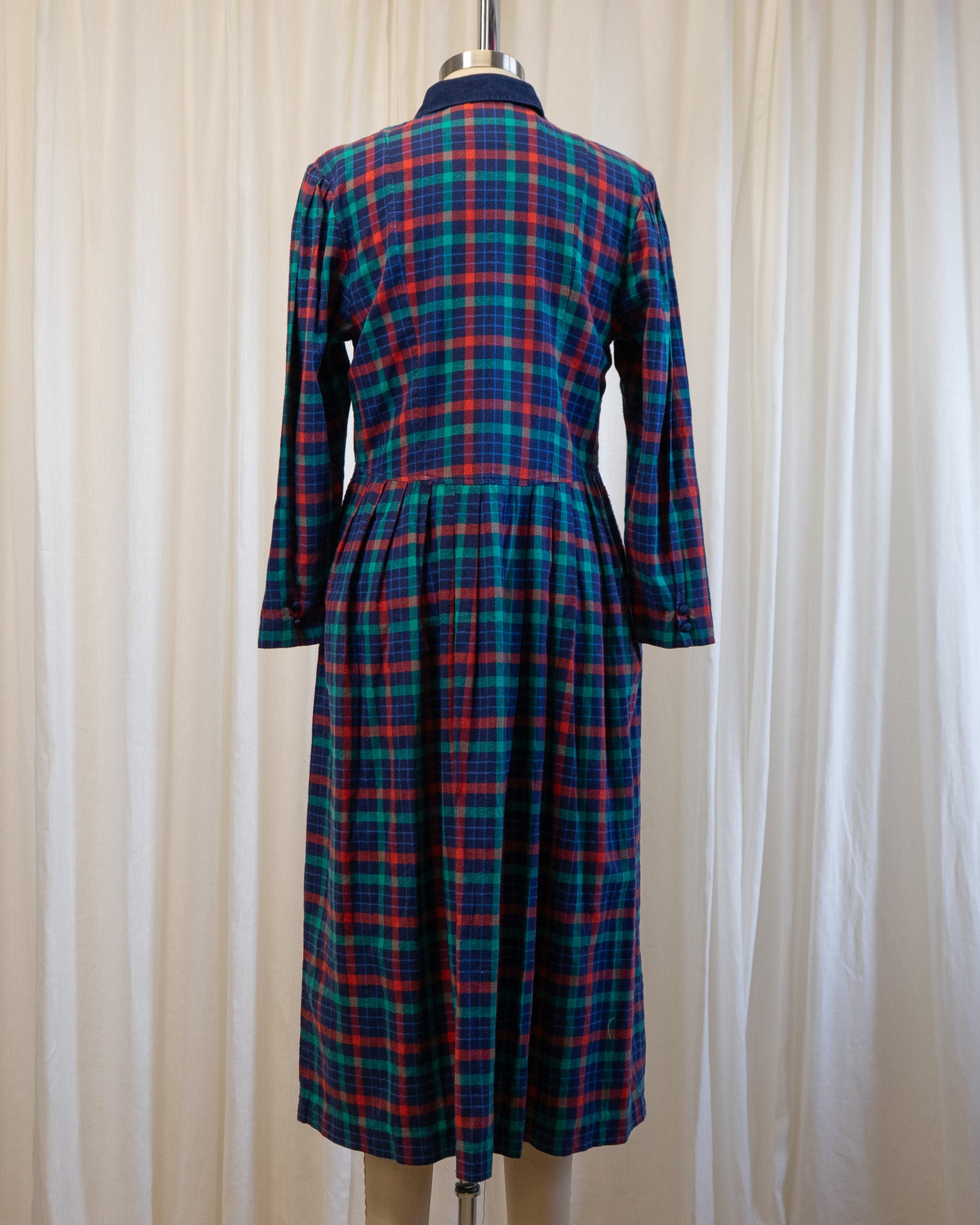 00s "Farmer's Market" Embroidered Eddie Bauer Plaid & Corduroy Dress