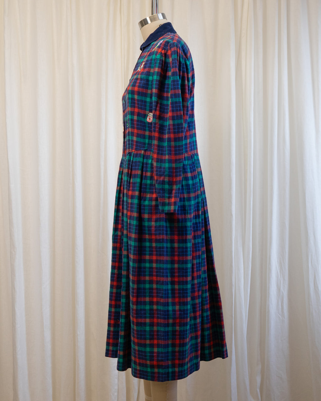 00s "Farmer's Market" Embroidered Eddie Bauer Plaid & Corduroy Dress