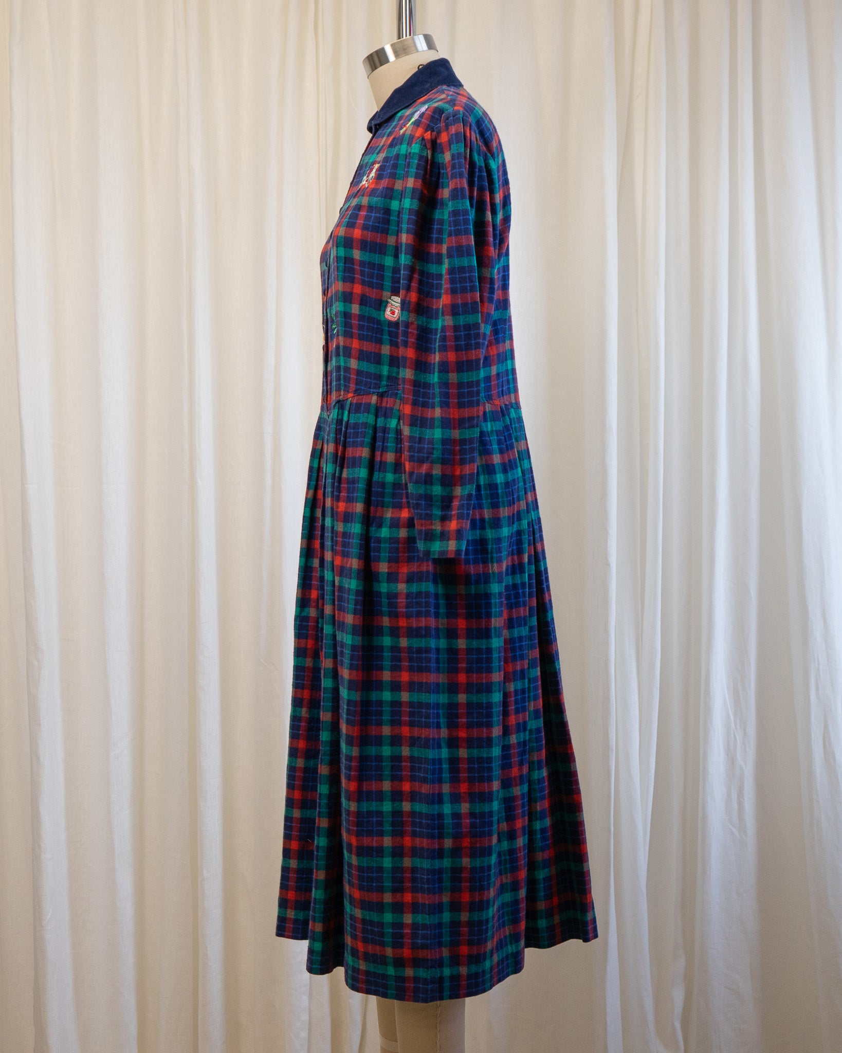 00s "Farmer's Market" Embroidered Eddie Bauer Plaid & Corduroy Dress