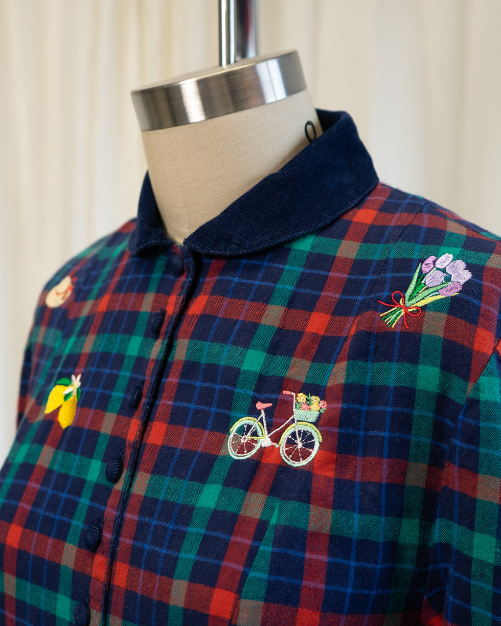00s "Farmer's Market" Embroidered Eddie Bauer Plaid & Corduroy Dress