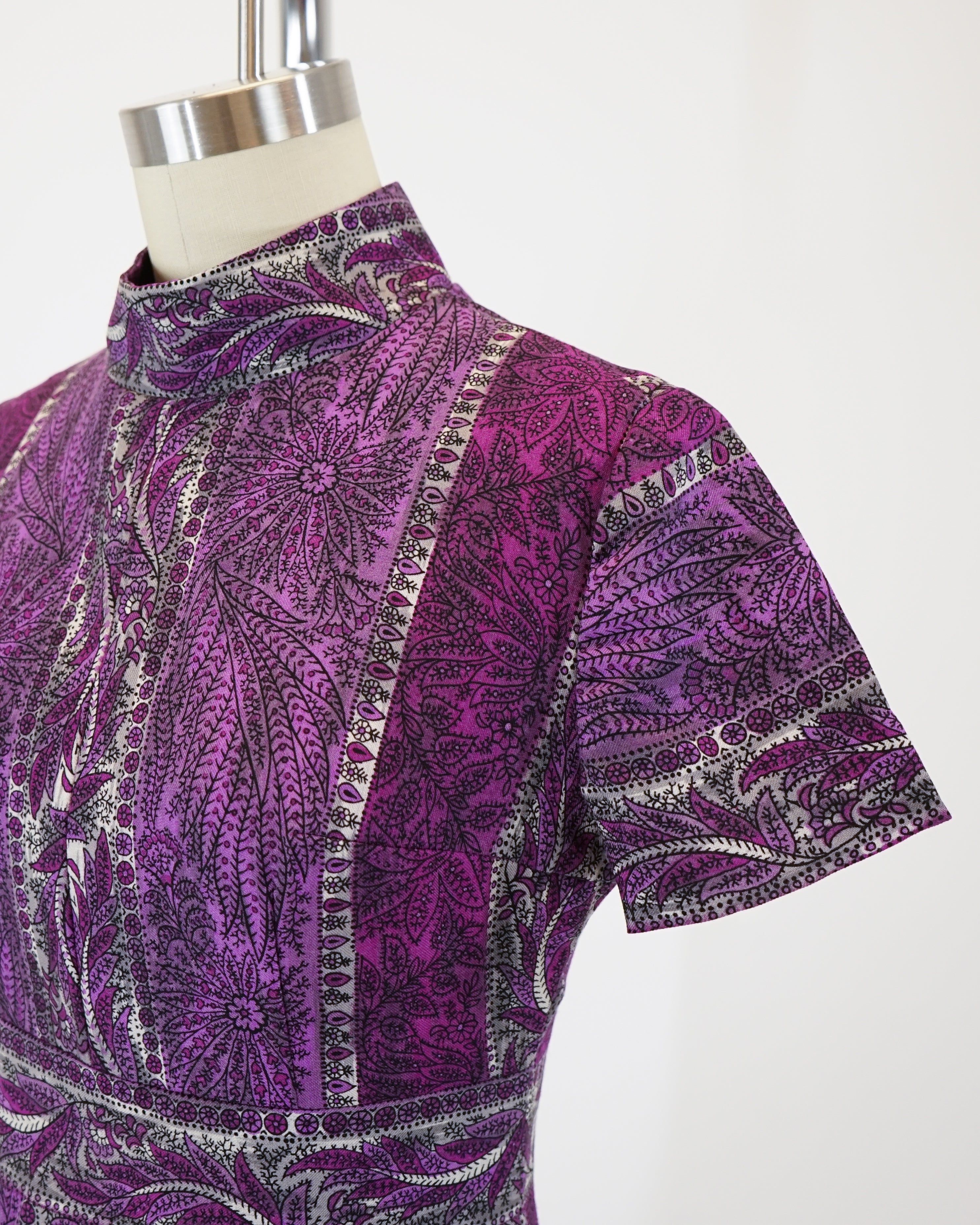 70s Violet Floral Paisley Maxi Dress