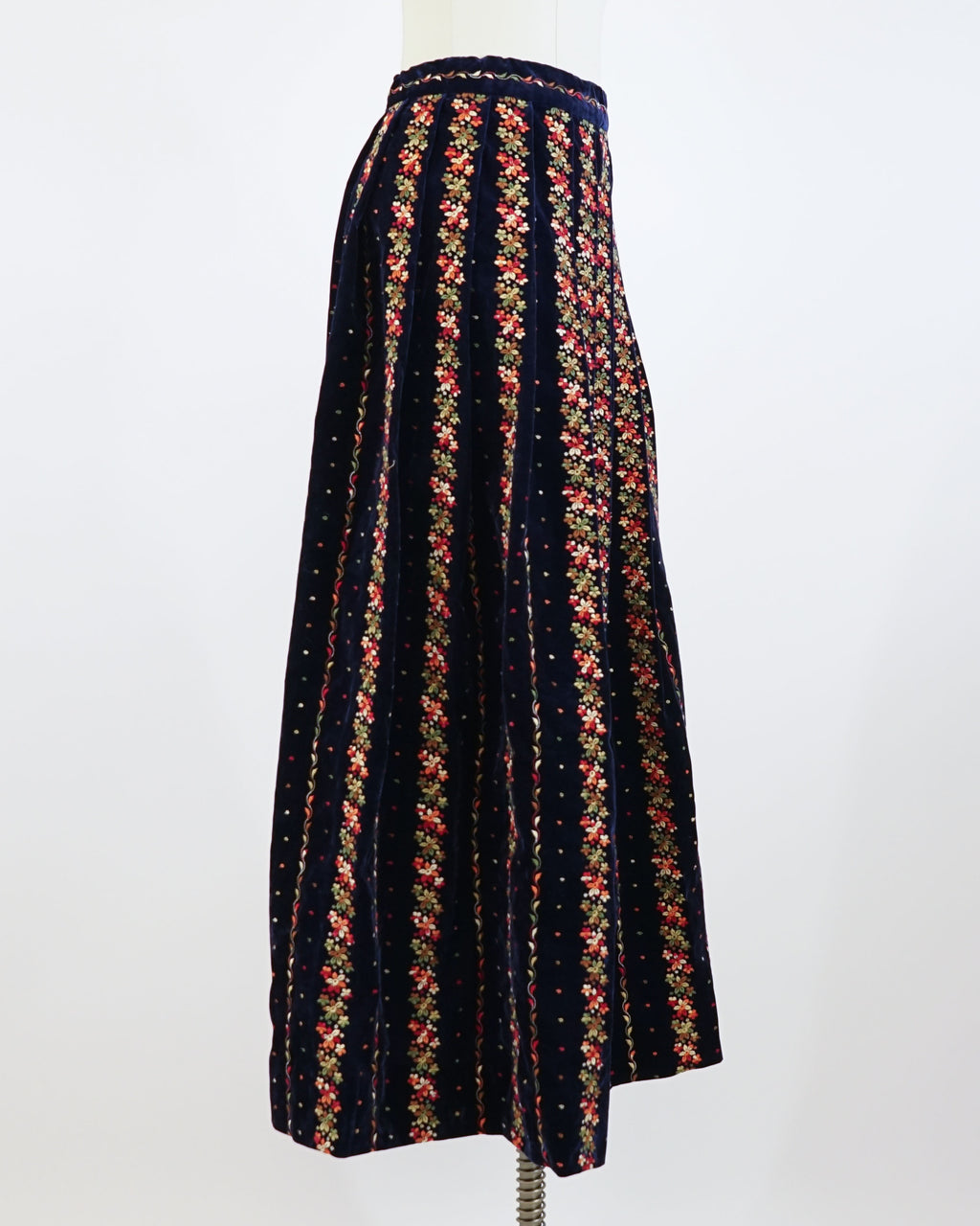 1970s Velvet Floral Embroidered Eyelet Skirt