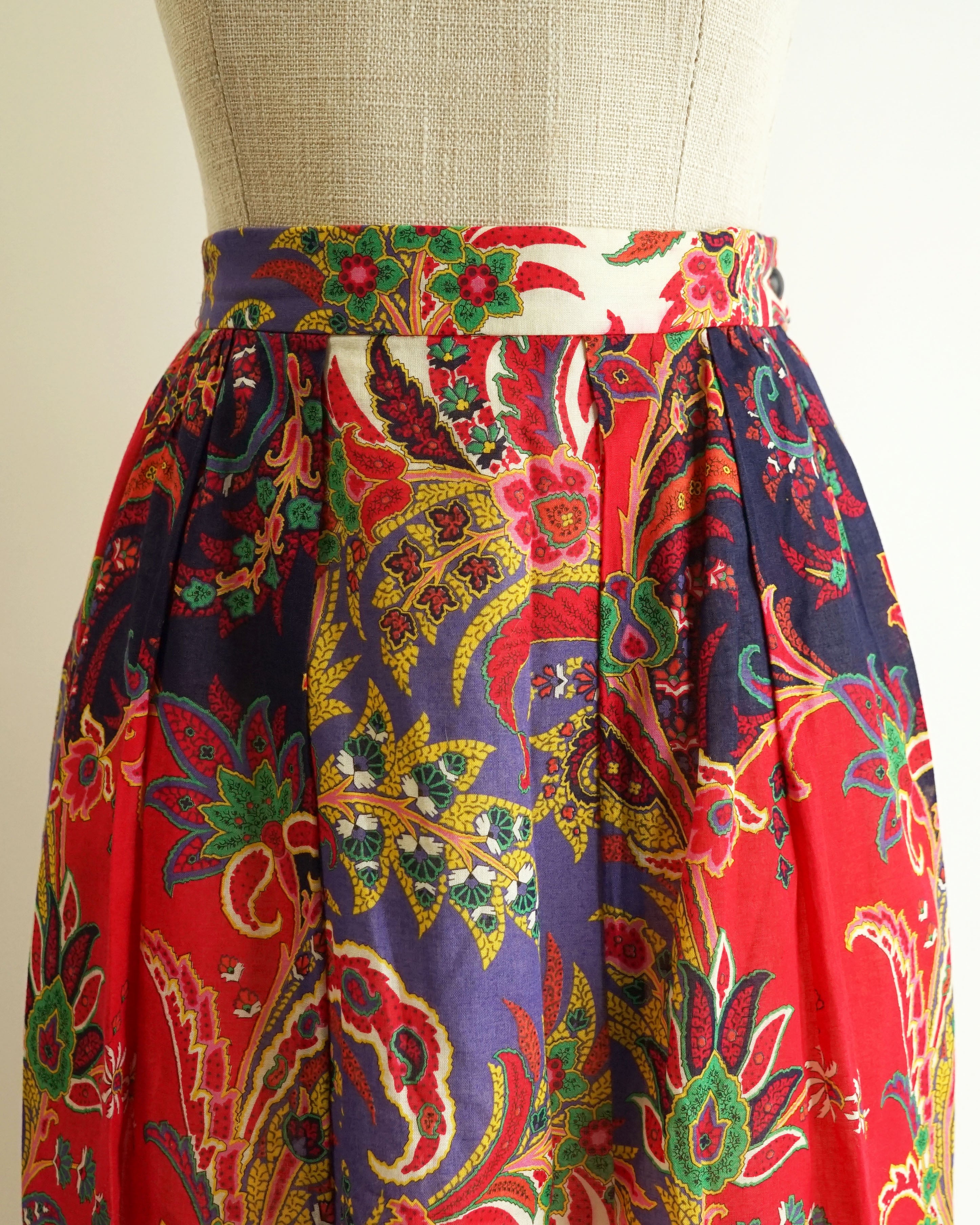 80s Carlisle Fuchsia Purple Paisley Large Print Skirt