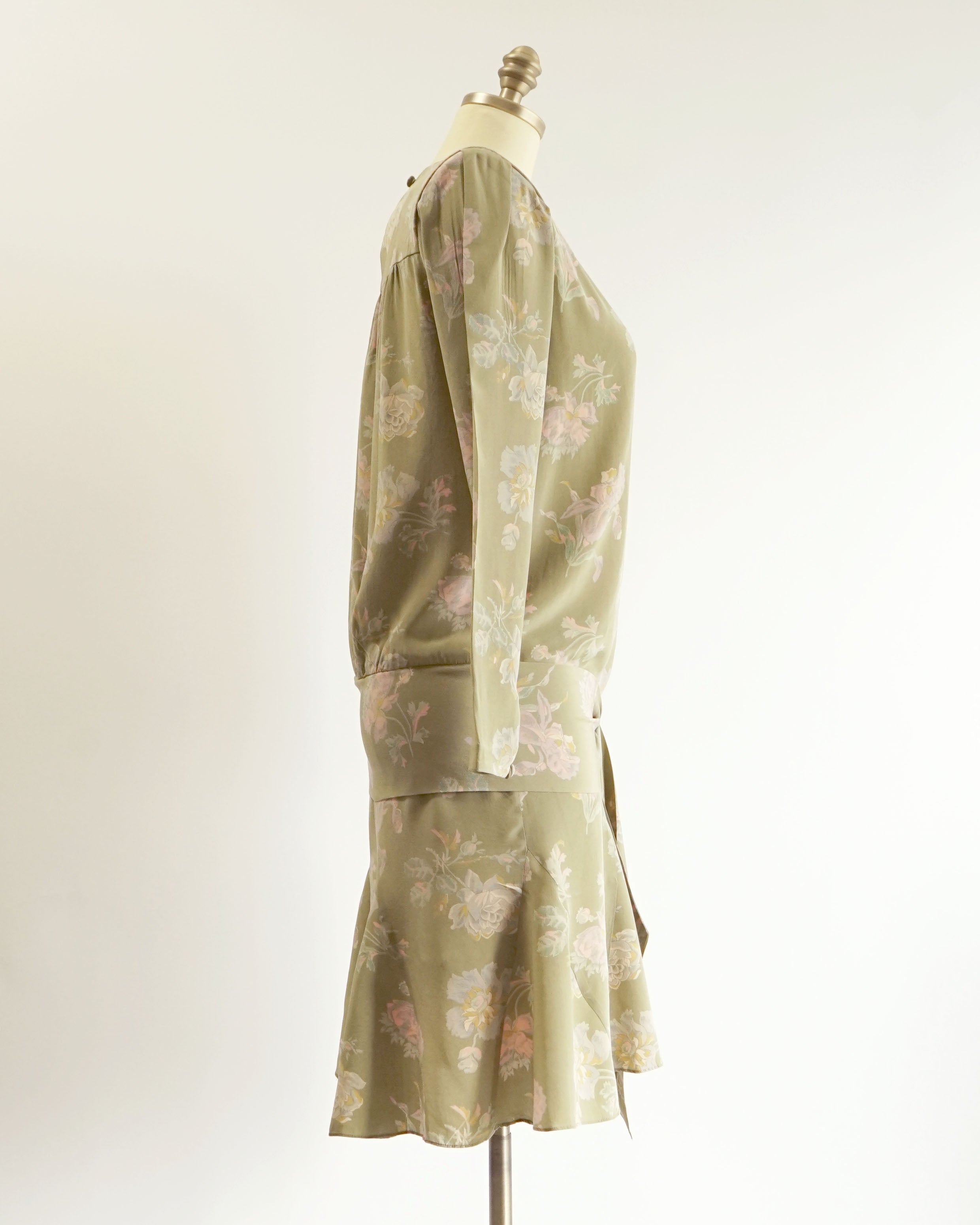 80s Olive Floral Pattern Silk Drop Waist Tie Mini Dress