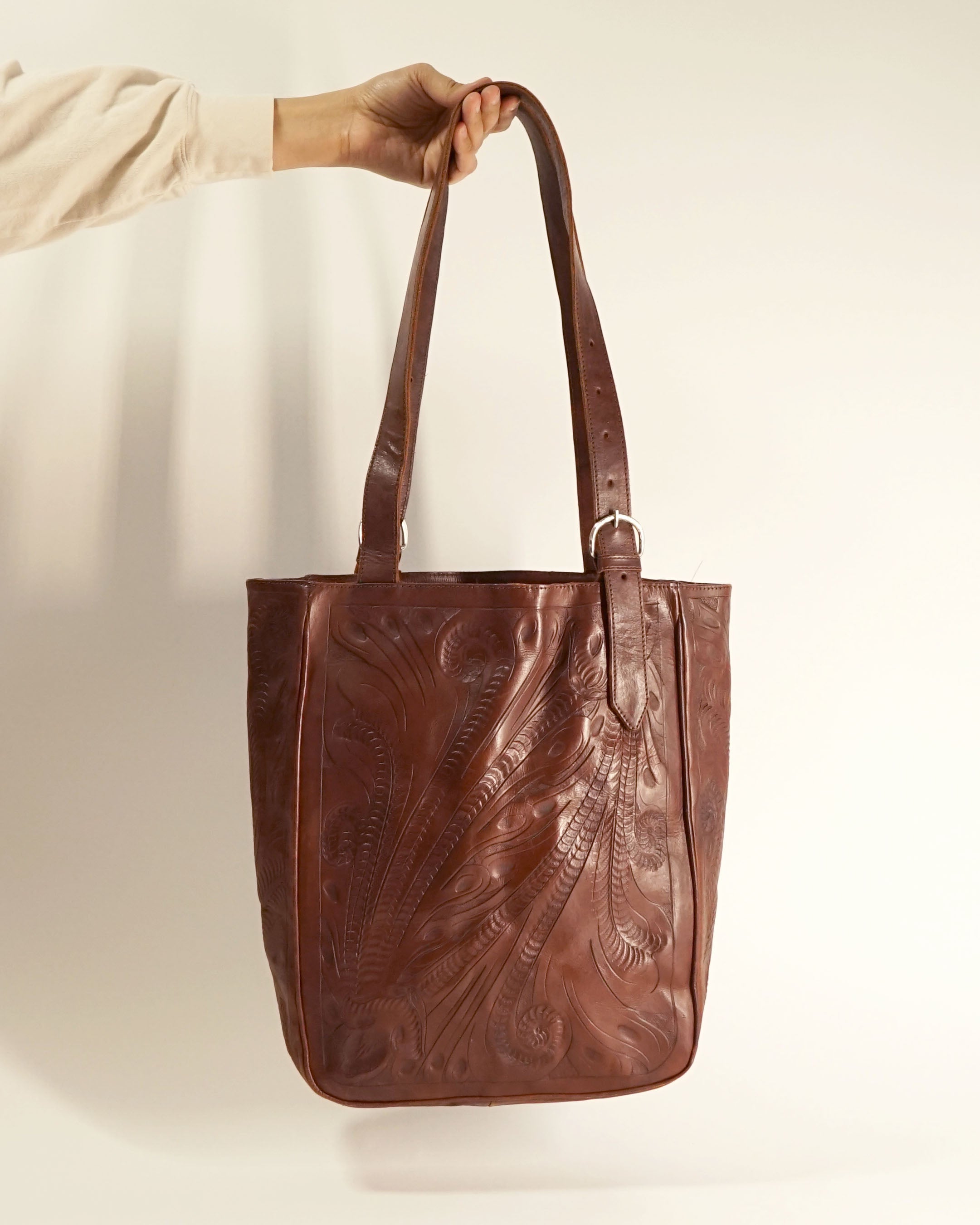 90s Dark Brown Etched Leather Tote Bag w Multiple Straps