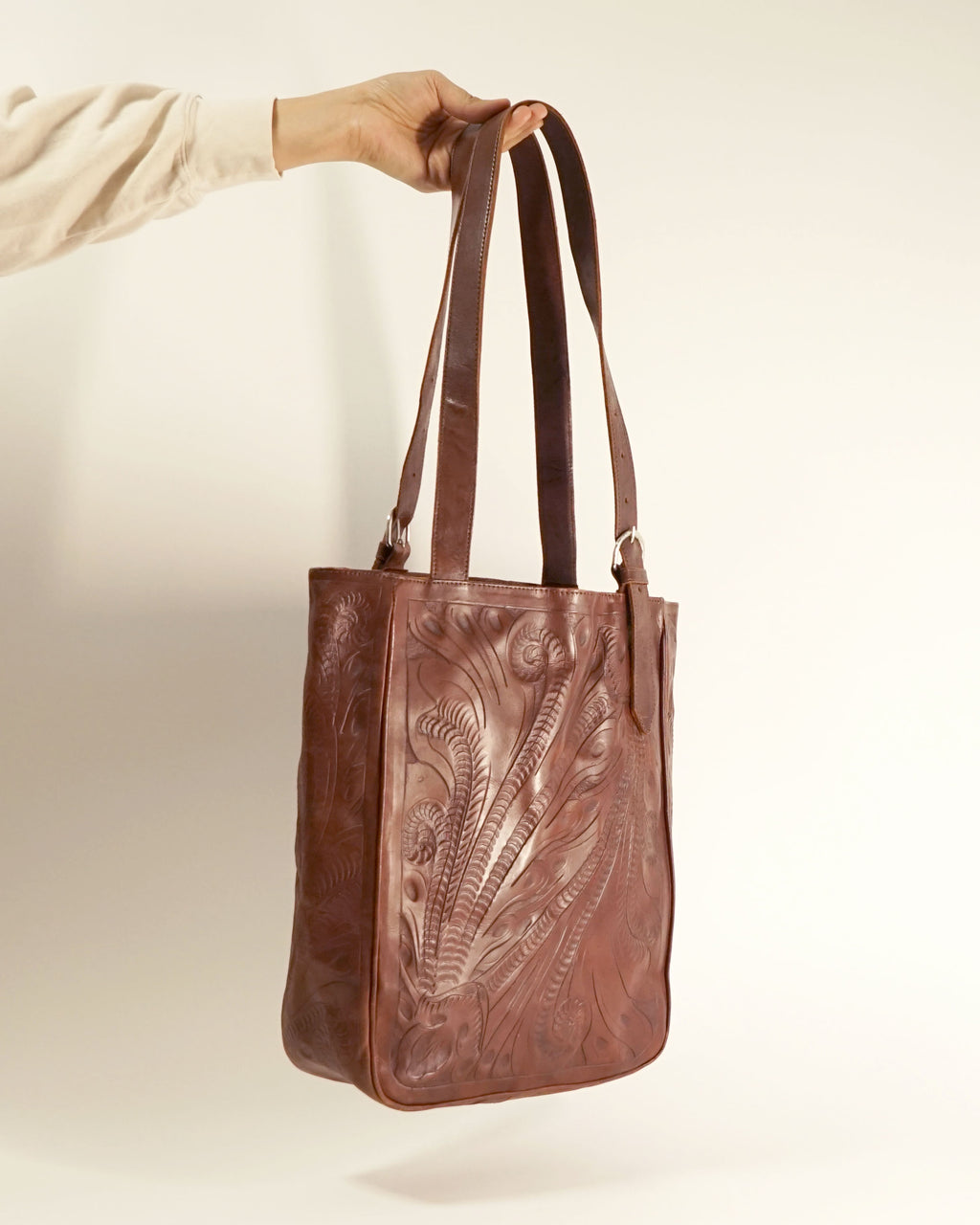 90s Dark Brown Etched Leather Tote Bag w Multiple Straps