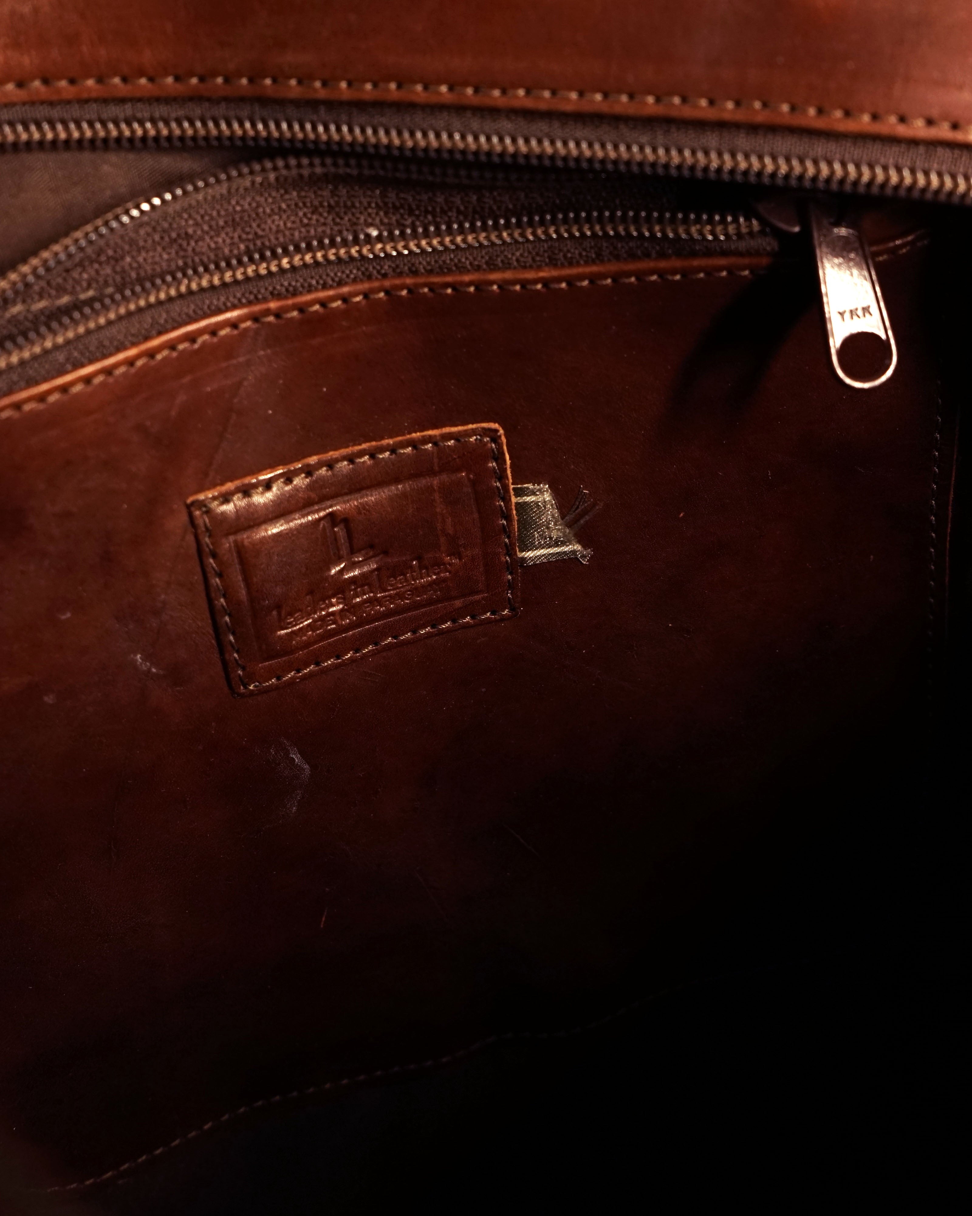 90s Dark Brown Etched Leather Tote Bag w Multiple Straps