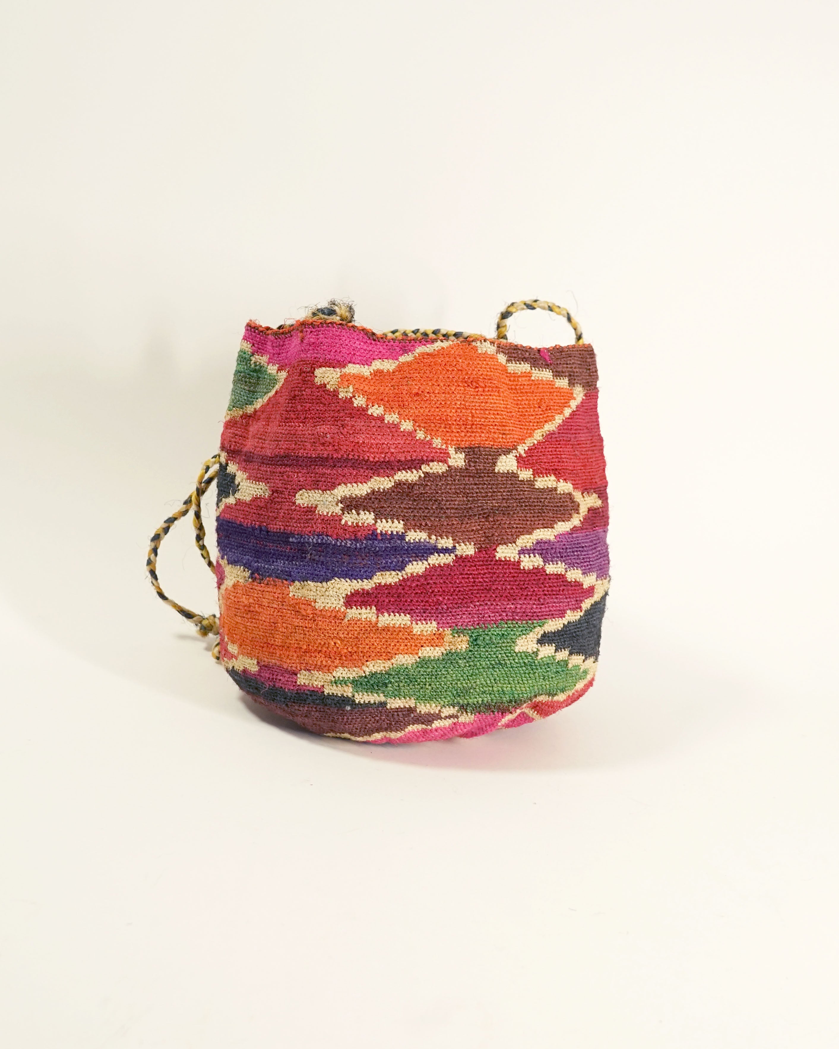 80s Ecuadorian Shigra Hemp Bucket Bag