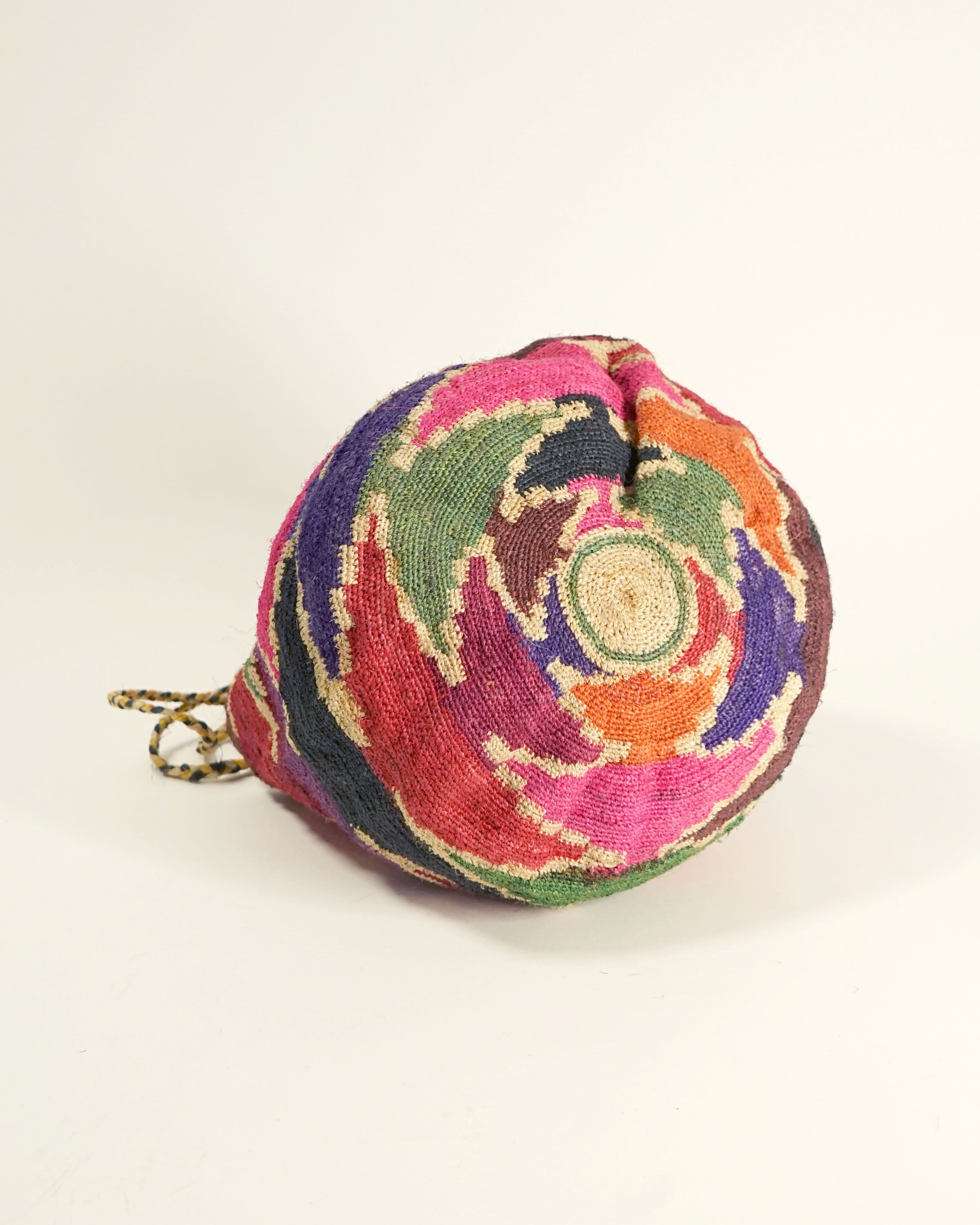 80s Ecuadorian Shigra Hemp Bucket Bag
