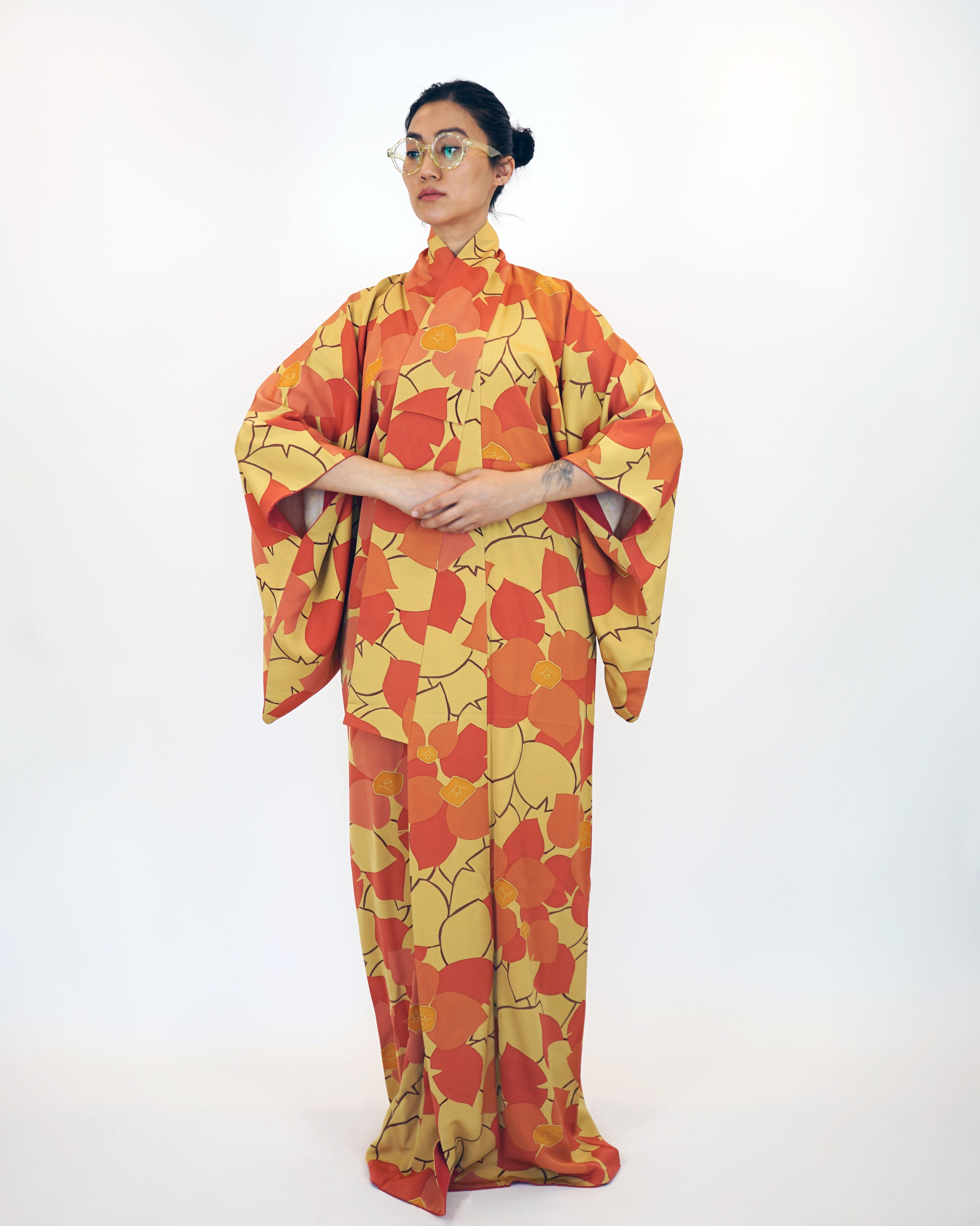 70s Susohiki Kimono in Sunbaked Orange Marigold Leaves – Salama