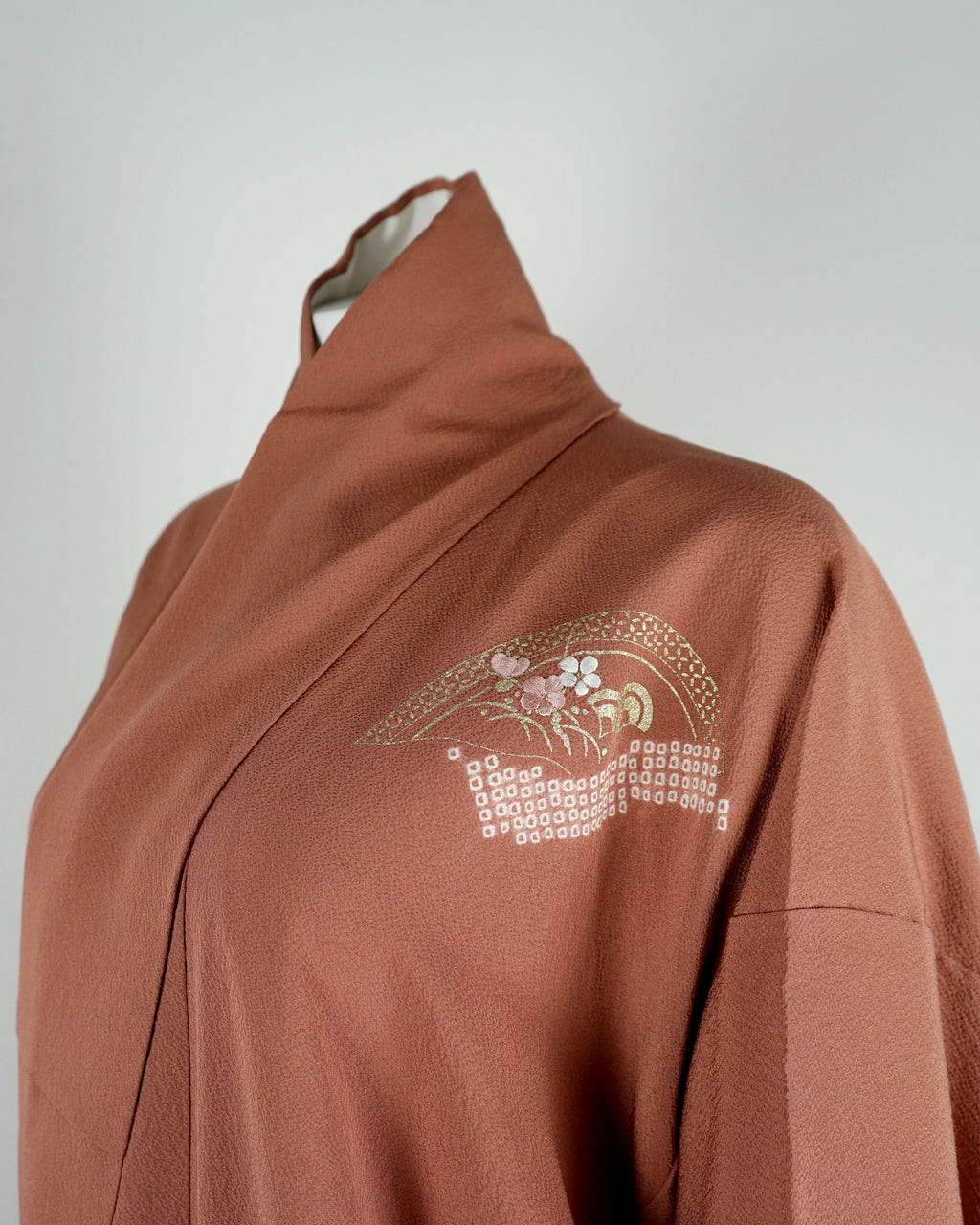 1960s tsukesage kimono with gold thread and embroidery 