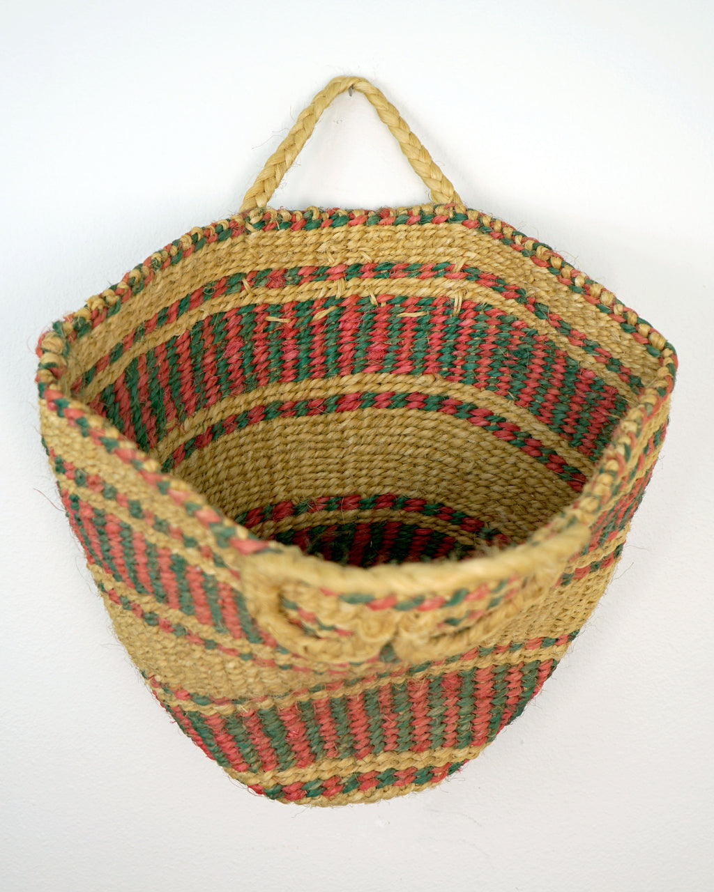 70s Straw Tote Bag with Heart Handles