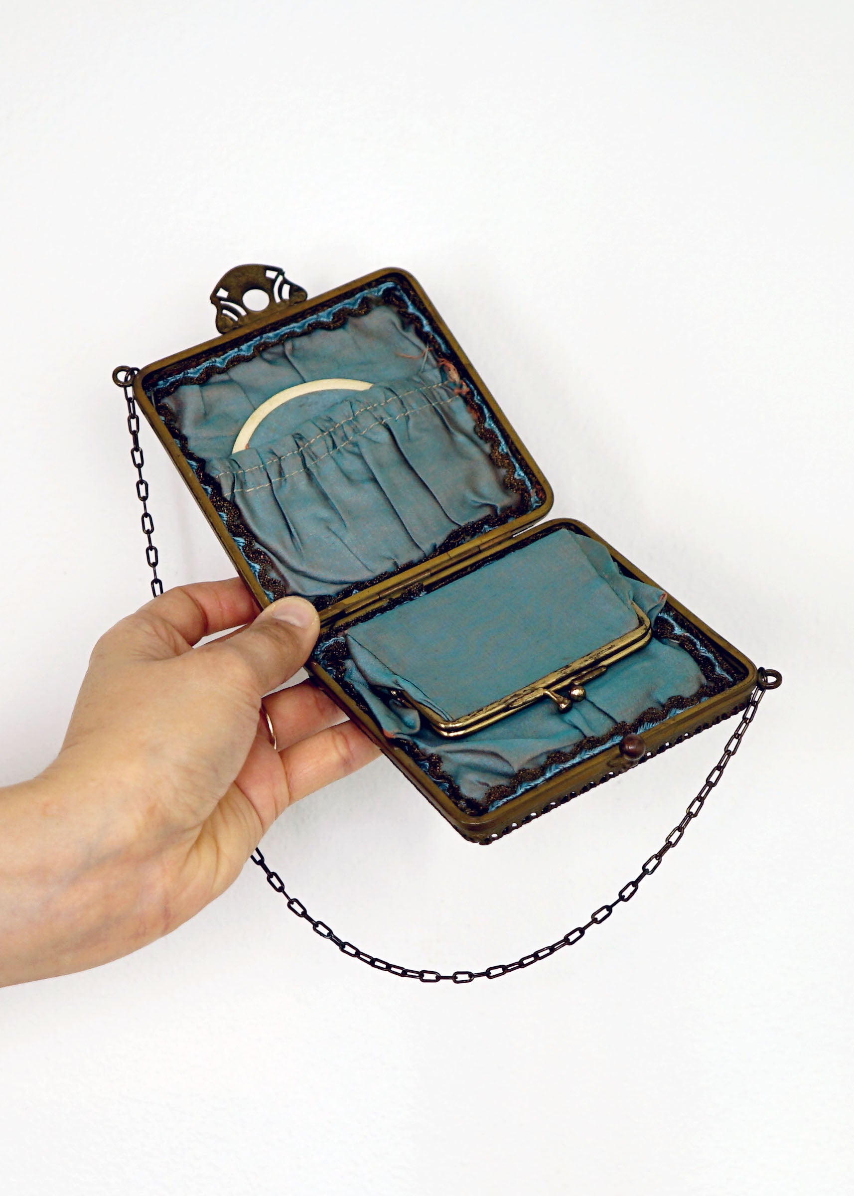 1910 Antique Art Nouveau Brass Clutch w Short Straps